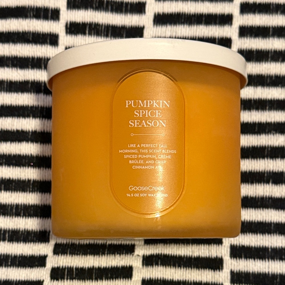 Goose Creek Pumpkin Spice Season 14.5 Oz 3-Wick Candle